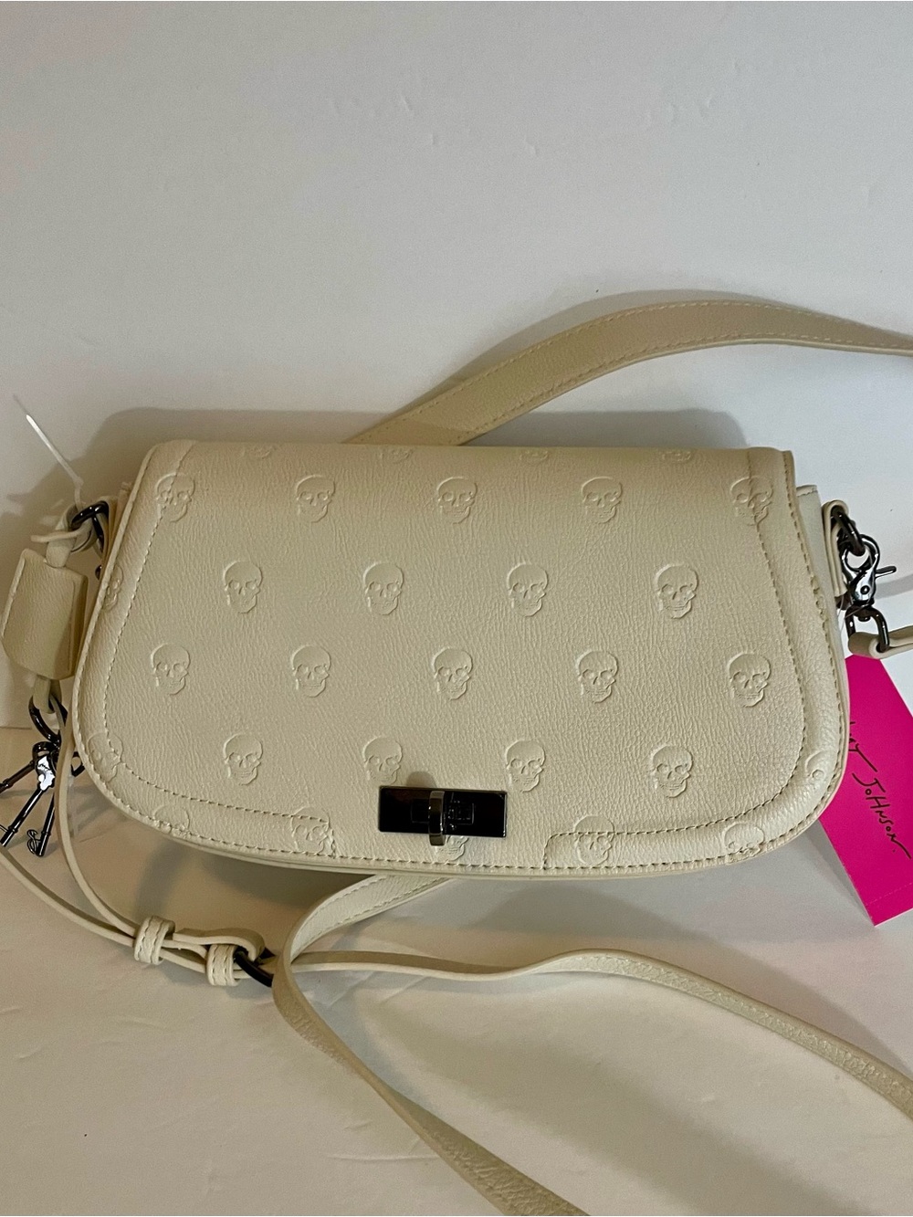 Betsey Johnson NWT Cream Skull Embossed Crossbody